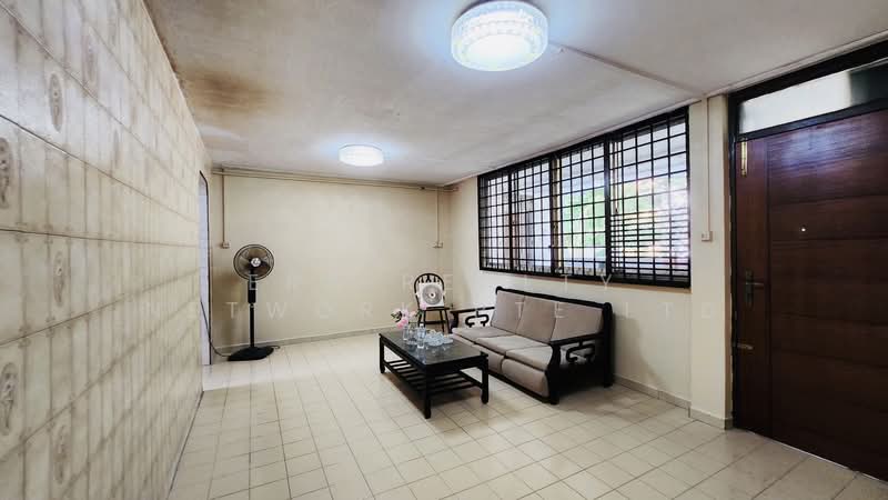232 Serangoon Avenue 3, 232 Serangoon Avenue 3, 3 Bedrooms, 904 sqft, HDB Flat For Sale, by MARTIN, 500209218 - Living Room - PropertyGuru.com.sg