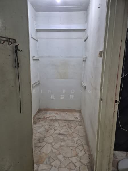 701 Yishun Avenue 5, 701 Yishun Avenue 5, 2 Bedrooms, 732 sqft, HDB Flat For Sale, by Ken Bong 黄慧锋, 500209226 - Interior - PropertyGuru.com.sg