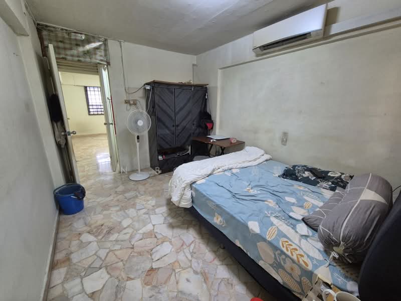 701 Yishun Avenue 5, 701 Yishun Avenue 5, 2 Bedrooms, 732 sqft, HDB Flat For Sale, by Ken Bong 黄慧锋, 500209226 - Bedroom - PropertyGuru.com.sg