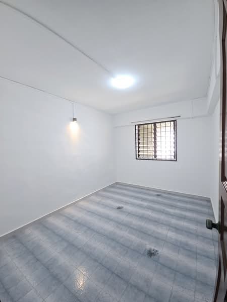 710 Clementi West Street 2, 710 Clementi West Street 2, 2 Bedrooms, 732 sqft, HDB Flat For Rent, by Forbes Seah, 500209230 - Common Bedroom - PropertyGuru.com.sg