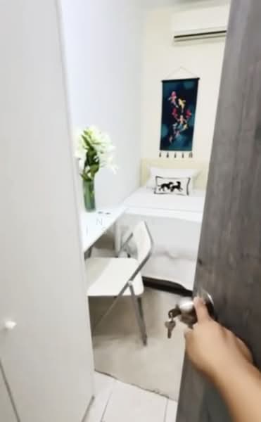 Kerrisdale, 30 Sturdee Road, 1 Bedroom, 120 sqft, Condominium For Rent, by Nick Vishindas, 500209236 - Bedroom - PropertyGuru.com.sg