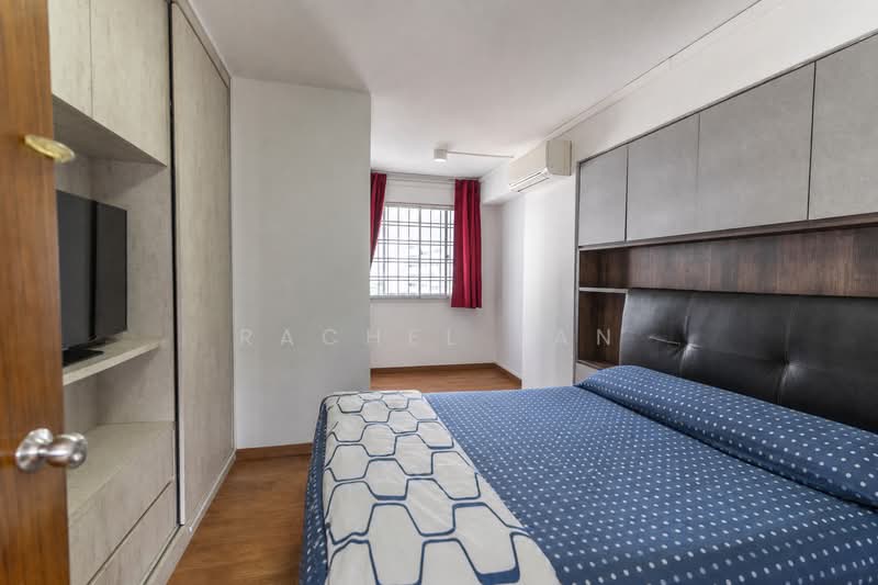 542 Hougang Avenue 8, 542 Hougang Avenue 8, 3 Bedrooms, 1,108 sqft, HDB Flat For Sale, by Rachel Tan, 500209242 - Bedroom - PropertyGuru.com.sg