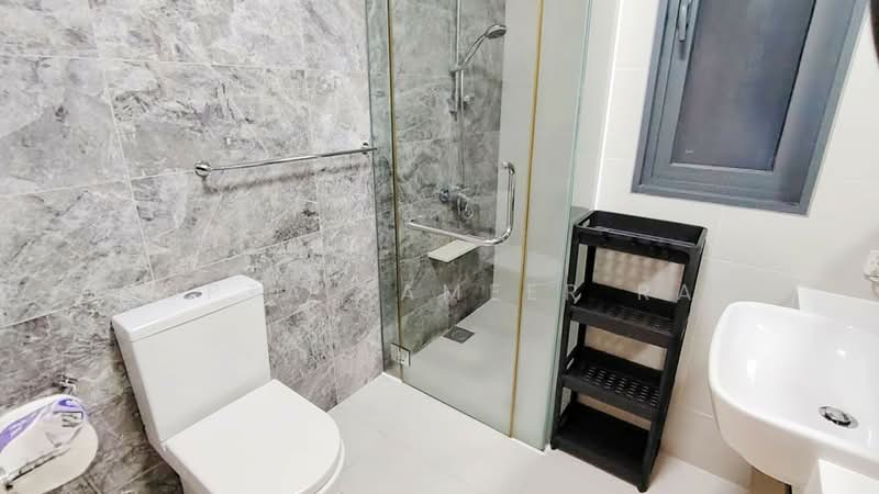 The Lakefront Residences, 42 Lakeside Drive, Room Rental, 150 sqft, Condominium For Rent, by Gupta Sameer Raj, 500209245 - Bathroom - PropertyGuru.com.sg