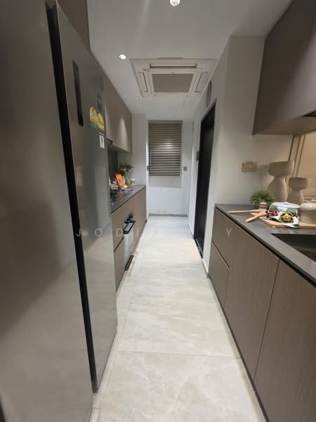 Sora, 73/74/76/78 Yuan Ching Road, 3 Bedrooms, 936 sqft, Condominium For Sale, by Jodia Tay, 500209246 - Kitchen - PropertyGuru.com.sg