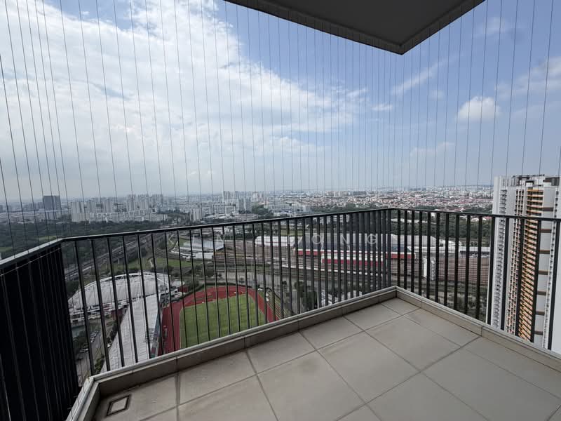 Sky Vue, 3 Bishan Street 15, 4 Bedrooms, 2,282 sqft, Condominium For Sale, by Ken Leong, 500209252 - Balcony - PropertyGuru.com.sg
