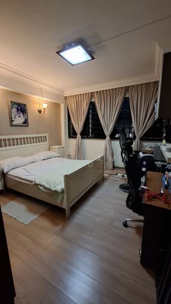 412 Choa Chu Kang Avenue 3, 412 Choa Chu Kang Avenue 3, 3 Bedrooms, 1,119 sqft, HDB Flat For Sale, by Masilamani Kumara Velu, 500209259 - Bedroom - PropertyGuru.com.sg