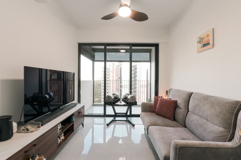 Riverfront Residences, 47 Hougang Avenue 7, 1 Bedroom, 463 sqft, Condominium For Sale, by Tilia Chin, 500209262 - Living Room - PropertyGuru.com.sg