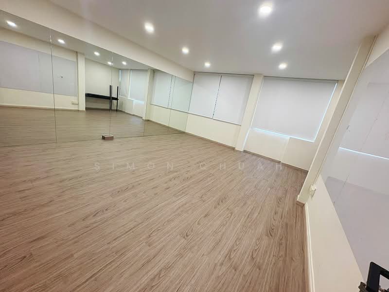 Goldhill Centre, 155-155B Thomson Road, 1,200 sqft, Business / Science Park For Rent, by Simon Chuah, 500209270 - Interior - CommercialGuru.com.sg
