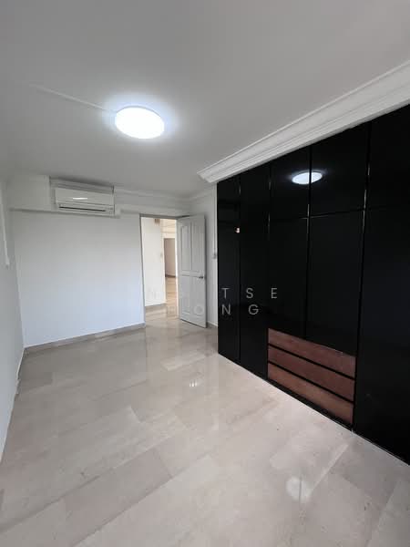 497D Tampines Street 45, 497D Tampines Street 45, 4 Bedrooms, 1,550 sqft, HDB Flat For Sale, by Ang Tse Chong, 500209271 - Bedroom - PropertyGuru.com.sg