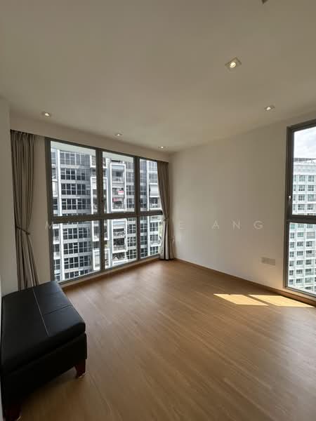 Prive, 31 Punggol Field, 2 Bedrooms, 750 sqft, Executive Condominium For Rent, by Michelle Ang 洪丽清, 500209272 - PropertyGuru.com.sg