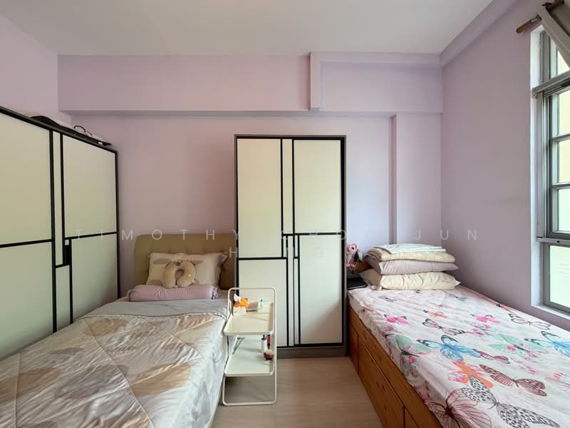 Azalea Park Condo, 8 Flora Road, 3 Bedrooms, 1,313 sqft, Condominium For Sale, by Timothy Choo Jun Hong, 500209275 - Bedroom - PropertyGuru.com.sg