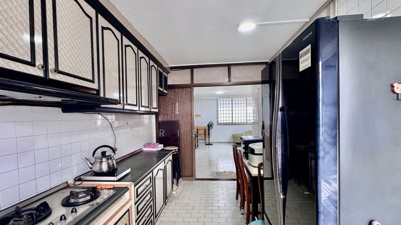 174 Yishun Avenue 7, 174 Yishun Avenue 7, 3 Bedrooms, 904 sqft, HDB Flat For Rent, by Chris Yan, 500209278 - Kitchen - PropertyGuru.com.sg
