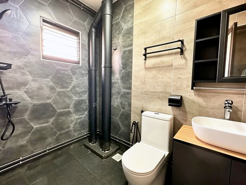617 Bukit Panjang Ring Road, 617 Bukit Panjang Ring Road, 3 Bedrooms, 1,410 sqft, HDB Flat For Sale, by Yap KaiJie, 500209280 - Bathroom - PropertyGuru.com.sg