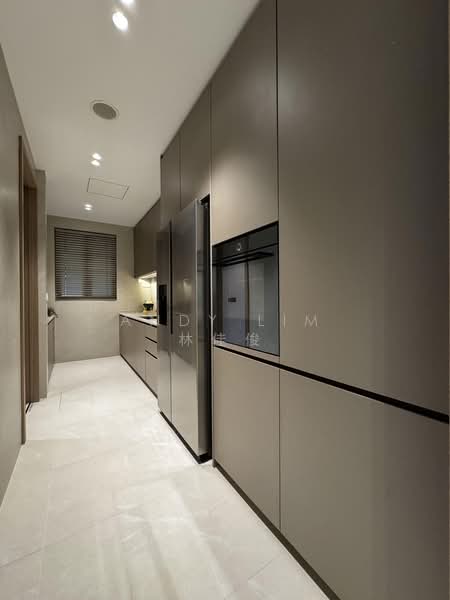 Watten House, 50 Shelford Rd, 5 Bedrooms, 2,368 sqft, Condominium For Sale, by Andy Lim 林佳俊, 500209301 - Kitchen - PropertyGuru.com.sg