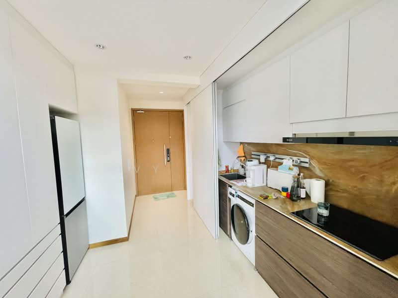 Kingsford Waterbay, 84 Upper Serangoon View, 1 Bedroom, 689 sqft, Condominium For Sale, by Ivy Leong, 500209302 - Kitchen - PropertyGuru.com.sg