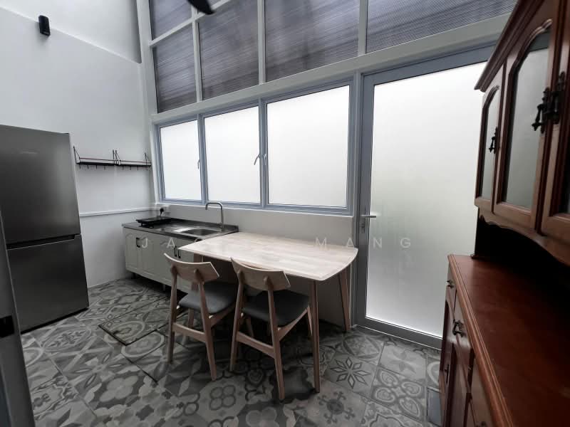 29 Marshall Road 424683, , Room Rental, 700 sqft, Conservation House For Rent, by Jackie Mang, 500209312 - Kitchen - PropertyGuru.com.sg