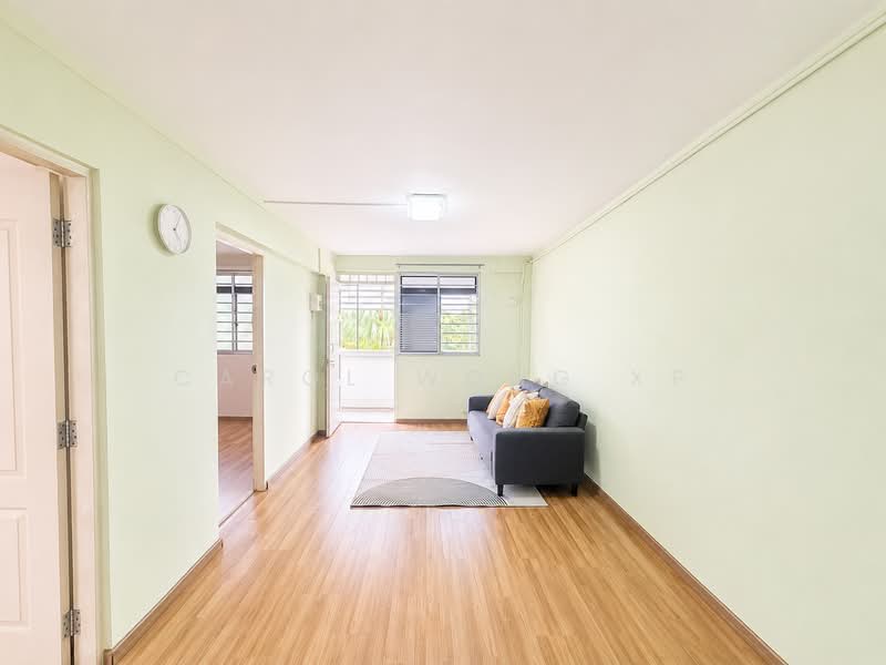 170 Stirling Road, 170 Stirling Road, 2 Bedrooms, 646 sqft, HDB Flat For Sale, by Carol Wong XP, 500209321 - Living Room - PropertyGuru.com.sg