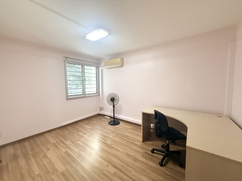 170 Stirling Road, 170 Stirling Road, 2 Bedrooms, 646 sqft, HDB Flat For Sale, by Carol Wong XP, 500209321 - Study - PropertyGuru.com.sg