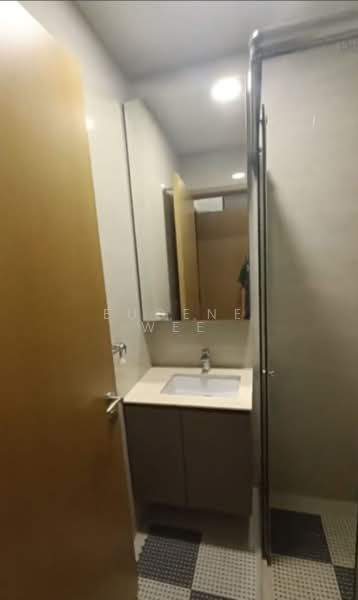 Waterfront @ Faber, 20 Faber Walk, Room Rental, 200 sqft, Apartment For Rent, by Eugene Wee, 500209339 - Bathroom - PropertyGuru.com.sg