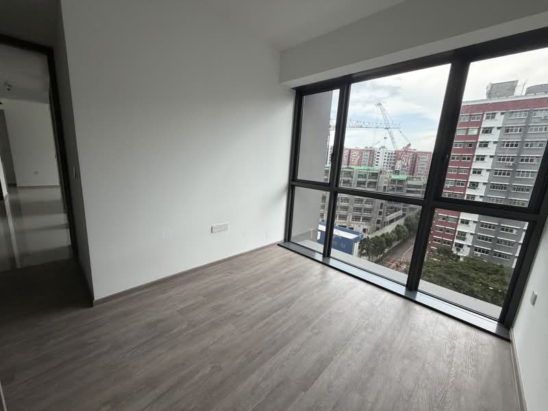 Lumina Grand, Bukit Batok West Ave. 5, Room Rental, 200 sqft, Condominium For Rent, by Daryl Tan, 500209341 - Master bedroom - PropertyGuru.com.sg
