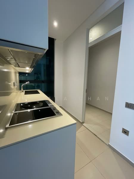 South Beach Residences, 28 South Beach Road, 4 Bedrooms, 2,357 sqft, Condominium For Sale, by Angela Chan, 500209344 - Kitchen - PropertyGuru.com.sg