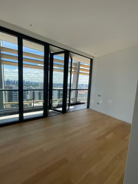 South Beach Residences, 28 South Beach Road, 4 Bedrooms, 2,357 sqft, Condominium For Sale, by Angela Chan, 500209344 - Balcony - PropertyGuru.com.sg