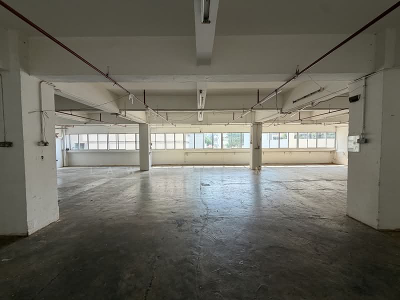 Tong Lee Building, 35 Kallang Pudding Road, 2,874 sqft, Light Industrial (B1) For Rent, by Lawrence Mui, 500209345 - Interior - CommercialGuru.com.sg