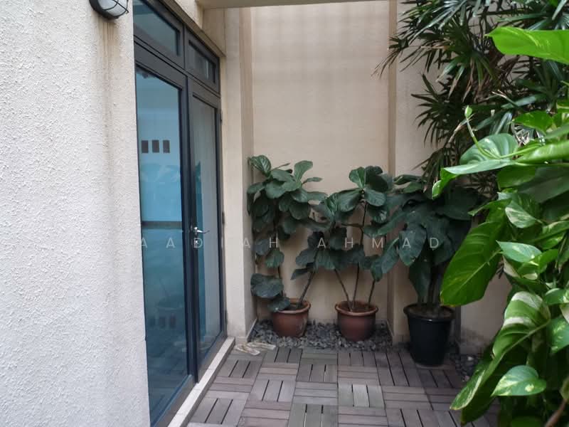 Tanglin View, 150 Prince Charles Crescent, 5 Bedrooms, 2,282 sqft, Condominium For Sale, by Saadiah Ahmad, 500209347 - Exterior - PropertyGuru.com.sg