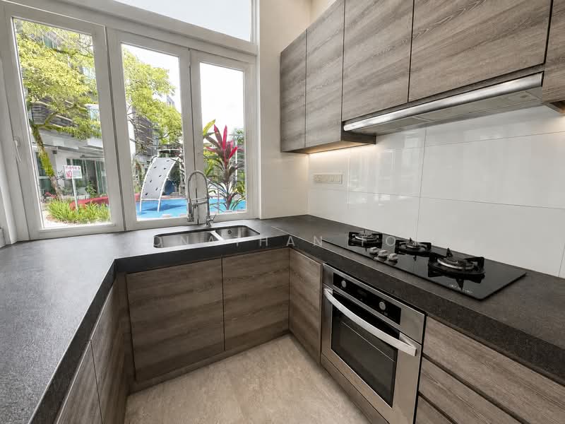 Cabana, 145A Sunrise Terrace, Seletar / Yio Chu Kang, 5 Bedrooms, 3,122 sqft, Cluster House For Sale, by Jonathan Fok, 500209353 - Kitchen - PropertyGuru.com.sg
