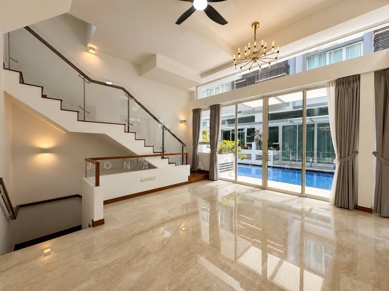 Cabana, 145A Sunrise Terrace, Seletar / Yio Chu Kang, 5 Bedrooms, 3,122 sqft, Cluster House For Sale, by Jonathan Fok, 500209353 - Living Room - PropertyGuru.com.sg