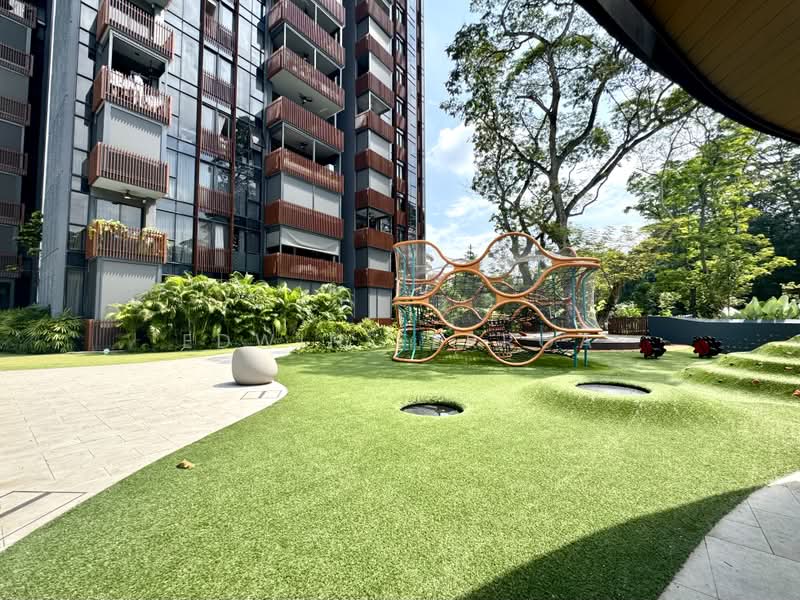 KI Residences At Brookvale, 22 Brookvale Drive, 3 Bedrooms, 1,173 sqft, Condominium For Sale, by Edwin Ferroa, 500209355 - Exterior - PropertyGuru.com.sg