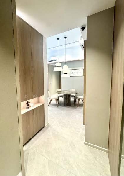 KI Residences At Brookvale, 22 Brookvale Drive, 3 Bedrooms, 1,173 sqft, Condominium For Sale, by Edwin Ferroa, 500209355 - Foyer - PropertyGuru.com.sg