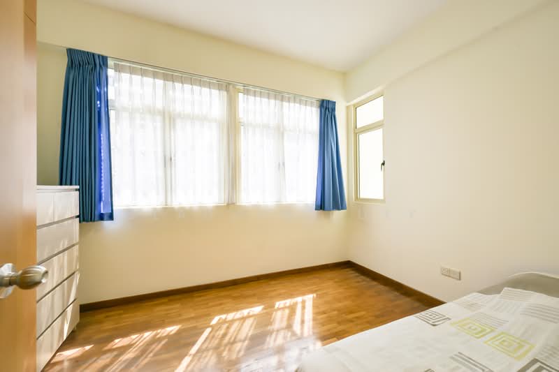 Cheap 1KM KongHwa 5min Walk MRT, , 3 Bedrooms, 1,238 sqft, Apartment For Sale, by Gladwin Quek, 500209373 - Bedroom - PropertyGuru.com.sg