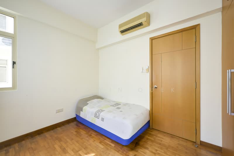 Cheap 1KM KongHwa 5min Walk MRT, , 3 Bedrooms, 1,238 sqft, Apartment For Sale, by Gladwin Quek, 500209373 - Bedroom - PropertyGuru.com.sg