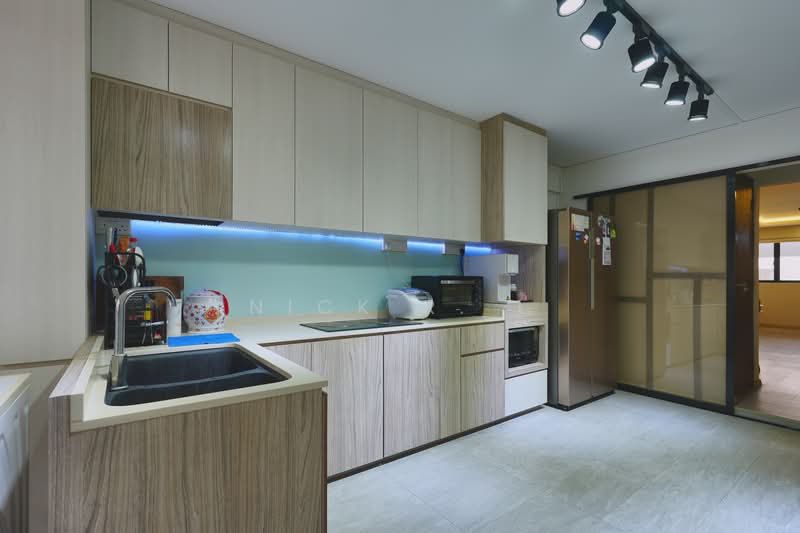 731 Yishun Street 72, 731 Yishun Street 72, 2 Bedrooms, 883 sqft, HDB Flat For Sale, by Nick R. L, 500209376 - Kitchen - PropertyGuru.com.sg