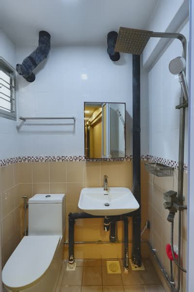 731 Yishun Street 72, 731 Yishun Street 72, 2 Bedrooms, 883 sqft, HDB Flat For Sale, by Nick R. L, 500209376 - Bathroom - PropertyGuru.com.sg