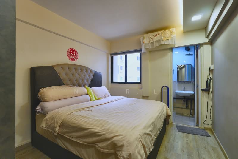 731 Yishun Street 72, 731 Yishun Street 72, 2 Bedrooms, 883 sqft, HDB Flat For Sale, by Nick R. L, 500209376 - Bedroom - PropertyGuru.com.sg