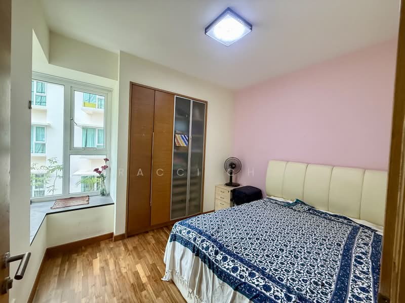 Savannah Condopark, 41 Simei Rise, 3 Bedrooms, 1,206 sqft, Condominium For Rent, by Tracci Cheo, 500209377 - Bedroom - PropertyGuru.com.sg
