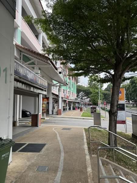 jurong west street 51, , 848 sqft, Shop / Shophouse For Rent, by Bob Ho, 500209380 - Exterior - CommercialGuru.com.sg