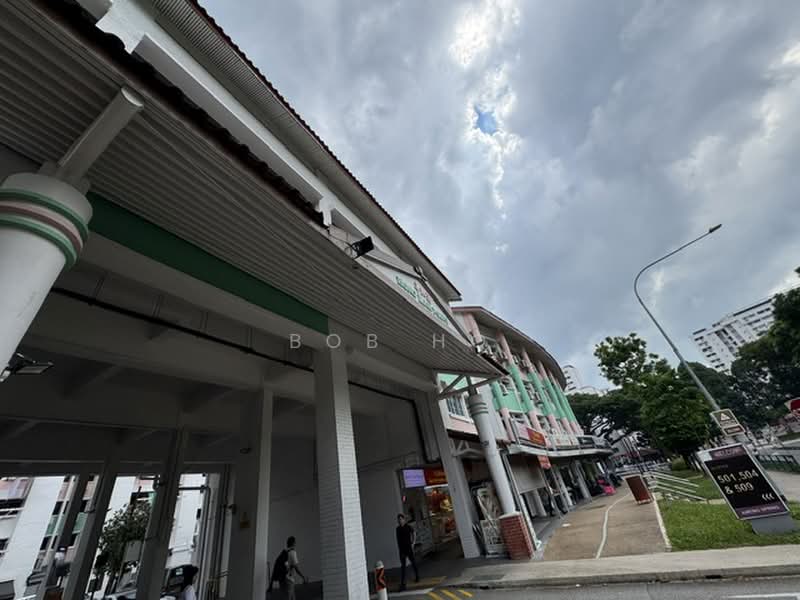 jurong west street 51, , 848 sqft, Shop / Shophouse For Rent, by Bob Ho, 500209380 - Exterior - CommercialGuru.com.sg