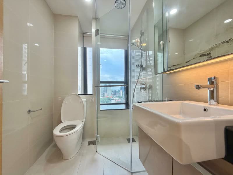 Cityscape at Farrer Park, 101 Mergui Road, 2 Bedrooms, 969 sqft, Condominium For Sale, by Francis Poh, 500209382 - Bathroom - PropertyGuru.com.sg