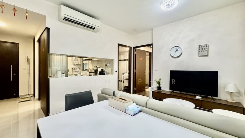 Symphony Suites, 21 Yishun Close, 2 Bedrooms, 689 sqft, Condominium For Rent, by Jeremy Pher, 500209388 - Living Room - PropertyGuru.com.sg