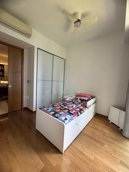 Marina One Residences, 21 Marina Way, 2 Bedrooms, 1,206 sqft, Condominium For Sale, by Grace Gatchalian, 500209390 - Bedroom - PropertyGuru.com.sg