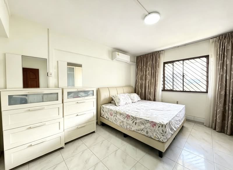 874A Tampines Street 84, 874A Tampines Street 84, 3 Bedrooms, 1,528 sqft, HDB Flat For Sale, by Elson Wang, 500209399 - Bedroom - PropertyGuru.com.sg