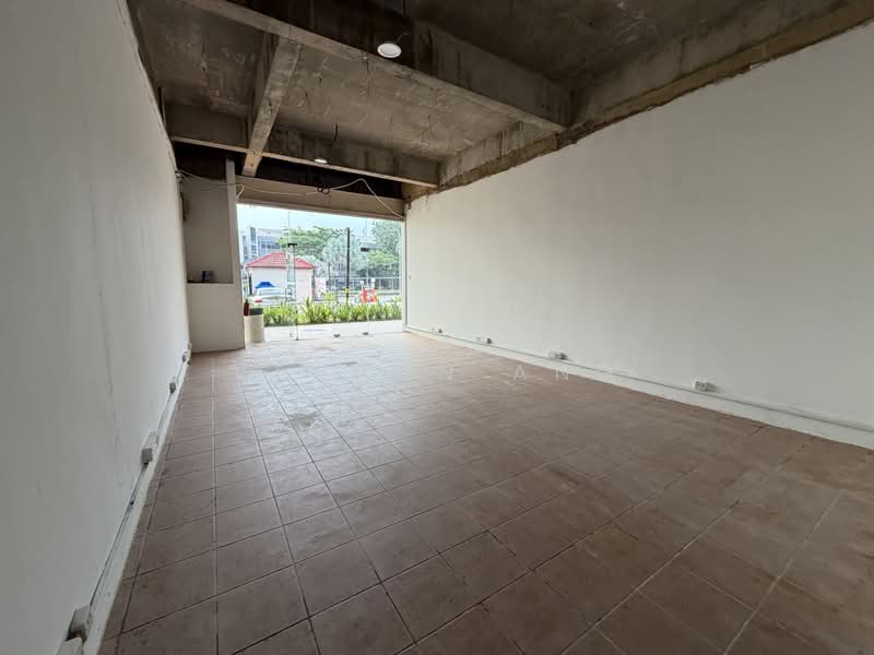 Hong Heng Mansion, 56 Sembawang Road, 592 sqft, Office For Rent, by Vernon Ang, 500209418 - Interior - CommercialGuru.com.sg