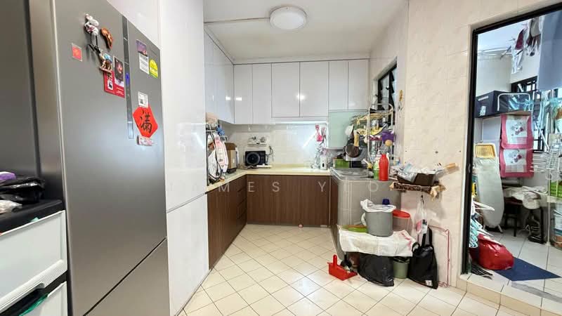 125 Rivervale Street, 125 Rivervale Street, 3 Bedrooms, 1,292 sqft, HDB Flat For Sale, by James Yeo, 500209421 - Kitchen - PropertyGuru.com.sg