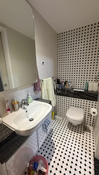 Sophia Hills, 23 Mount Sophia, Studio, 200 sqft, Condominium For Rent, by Benjamin Tan, 500209424 - Bathroom - PropertyGuru.com.sg
