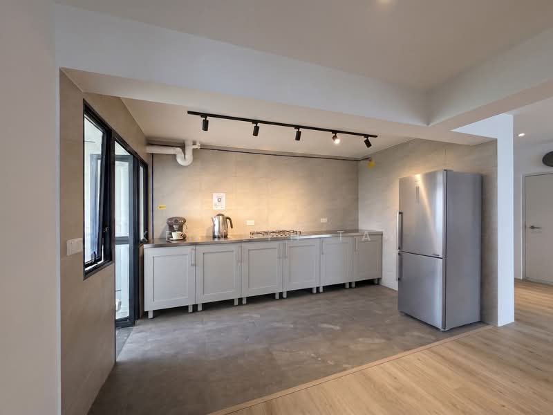 909B North Woodlands Way, , 3 Bedrooms, 1,216 sqft, HDB Flat For Rent, by Kenneth Tay, 500209436 - Kitchen - PropertyGuru.com.sg