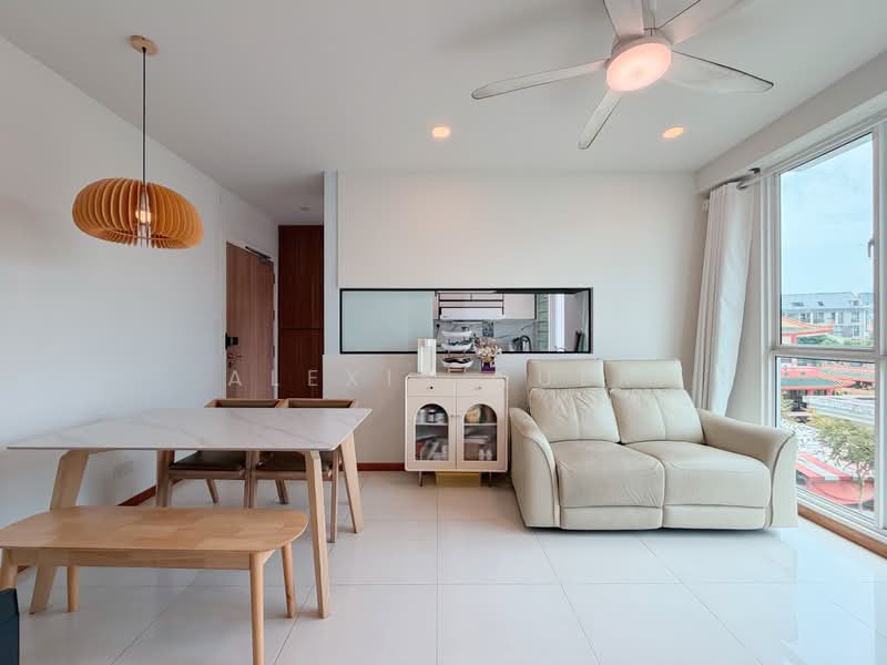 D'Sunrise, 8 Joo Chiat Lane, 2 Bedrooms, 667 sqft, Condominium For Sale, by Alexis Quek, 500209437 - Living Room - PropertyGuru.com.sg