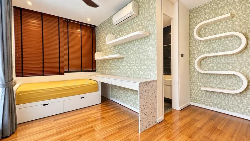 Serangoon Garden Estate, Chartwell, Blanford Drive, Brockhampton, Burghley Drive, Hougang / Punggol / Sengkang, 6 Bedrooms, 4,500 sqft, Semi-Detached House For Rent, by Jeremy Pher, 500209444 - Bedroom - PropertyGuru.com.sg